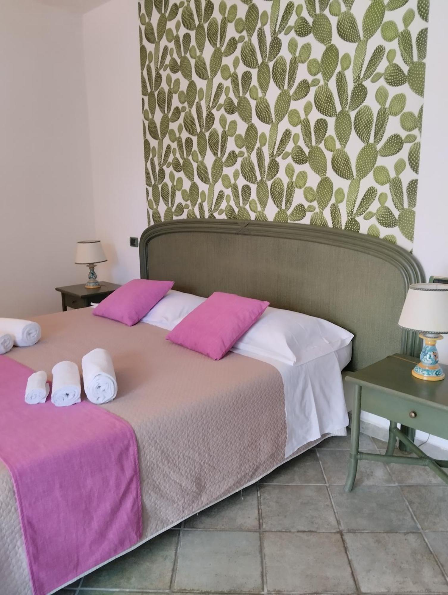 Valle Di Mare Country Resort Fontane Bianche Exterior photo